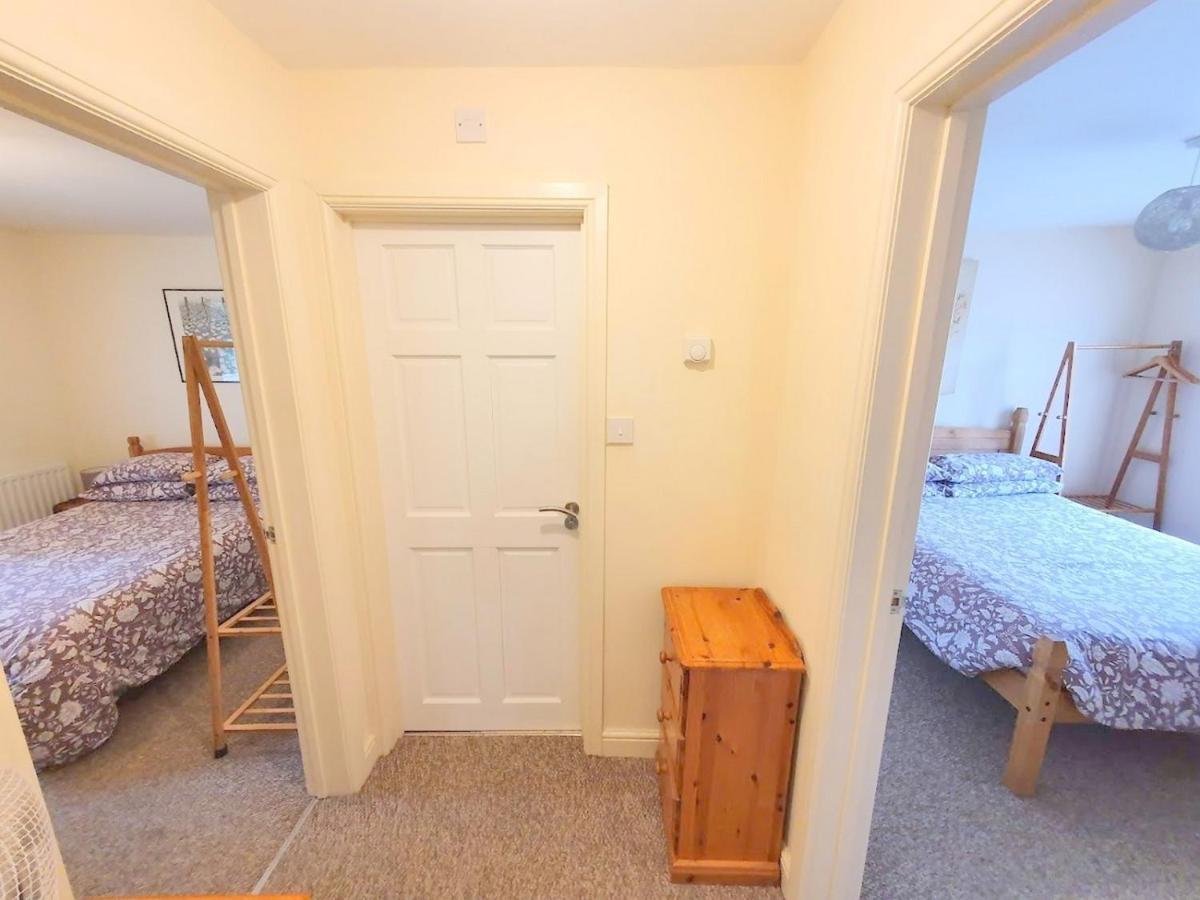 Bassett Flat With 2 Bedrooms And Superfast Wi-Fi Sittingbourne Exterior foto